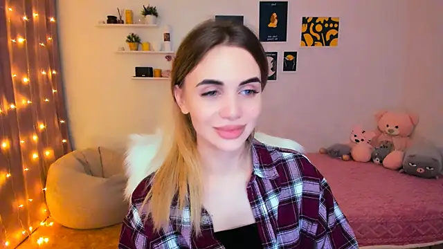 aPieceOfJoy online show from January 2025 12:35:01 AM