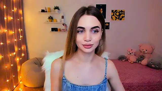 aPieceOfJoy online show from February 2025 07:02:01 PM