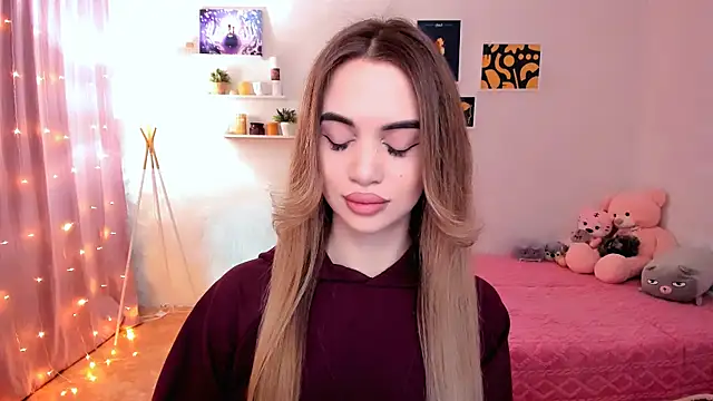 aPieceOfJoy online show from February 2025 09:47:02 PM