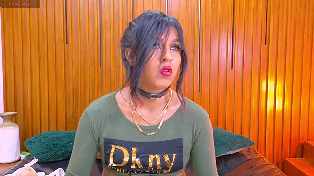 SilvanaCapelli online show from November 2025 08:51:01 PM