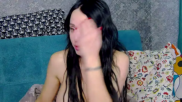 Brilliant Doll online show from December 2025 03:34:01 AM