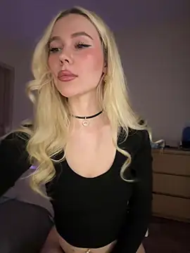 xDinnax online show from February 2026 02:35:01 PM