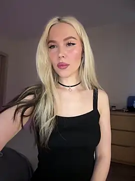 xDinnax online show from March 2026 05:01:02 AM