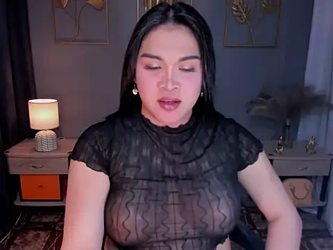 Snapshot of MaxeneCullens chatting on September 2025 03:39:02 AM MaxeneCullens online show from September 2025 03:39:02 AM