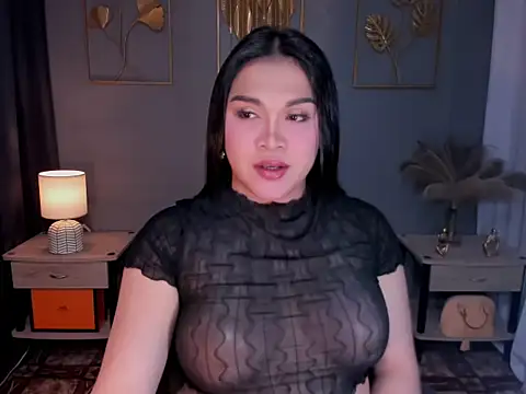 Snapshot of MaxeneCullens chatting on September 2025 04:45:02 AM MaxeneCullens online show from September 2025 04:45:02 AM