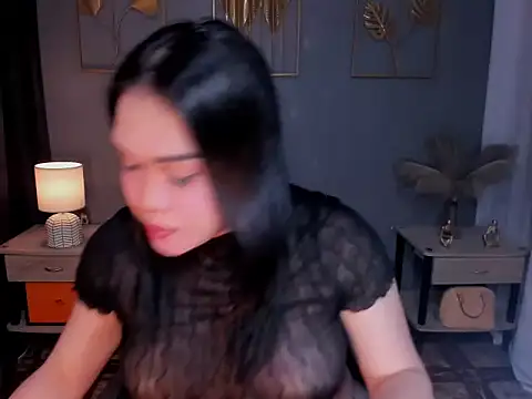 Snapshot of MaxeneCullens chatting on September 2025 03:55:02 AM MaxeneCullens online show from September 2025 03:55:02 AM