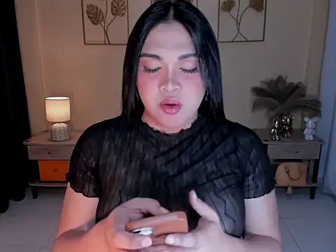MaxeneCullens online show from May 2026 03:24:02 AM