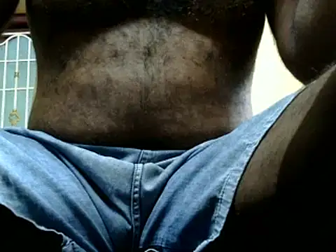 Snapshot of reegan889 chatting on February 2025 12:54:01 PM reegan889 online show from February 2025 12:54:01 PM