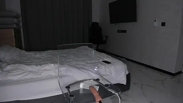 Snapshot of Devil_Minds chatting on November 2025 04:12:01 AM Devil Minds online show from November 2025 04:12:01 AM