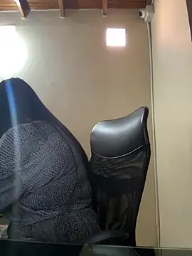 Snapshot of kendall_52 chatting on September 2025 08:09:01 PM kendall 52 online show from September 2025 08:09:01 PM