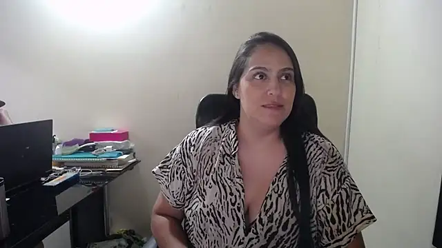 Snapshot of kendall_52 chatting on September 2025 08:21:02 PM kendall 52 online show from September 2025 08:21:02 PM