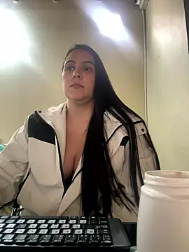 kendall 52 online show from January 2026 04:45:01 PM