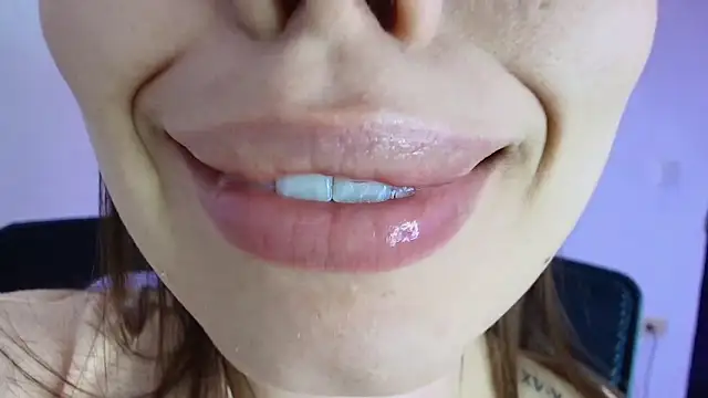 lisbet21x online show from December 2025 09:30:01 PM