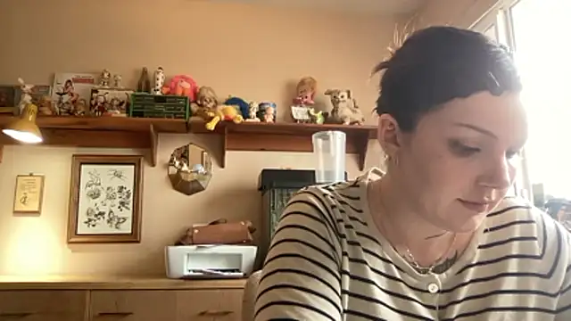 Snapshot of SweetMaisie chatting on February 2026 09:07:01 PM SweetMaisie online show from February 2026 09:07:01 PM