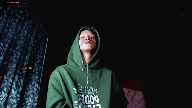 Summer XO online show from February 2025 05:07:02 AM