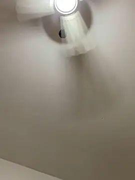 Snapshot of bea3liz chatting on January 2025 02:02:01 AM bea3liz online show from January 2025 02:02:01 AM