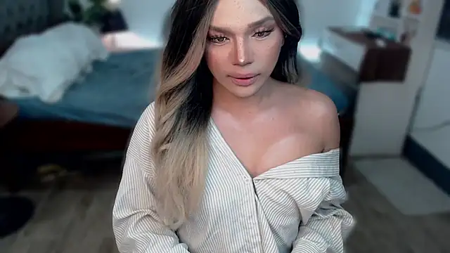 liaa lurrecams online show from November 2025 03:33:01 PM