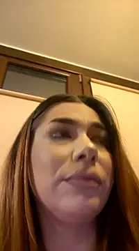 Snapshot of Ella_sweety chatting on February 2025 12:41:01 AM Ella sweety online show from February 2025 12:41:01 AM
