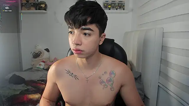 santy7v7 online show from March 2026 01:39:02 PM