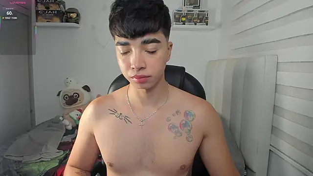 santy7v7 online show from April 2026 01:27:02 PM