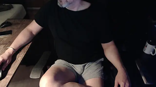 Snapshot of cabinda252 chatting on February 2025 01:40:02 PM cabinda252 online show from February 2025 01:40:02 PM