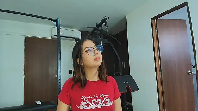 Lia sarahi online show from February 2025 02:34:02 PM