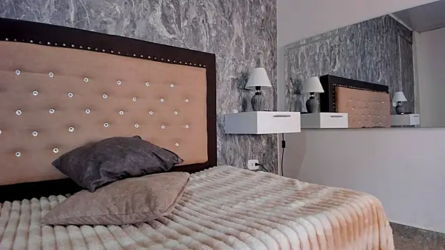 Lia sarahi online show from September 2025 11:36:01 AM