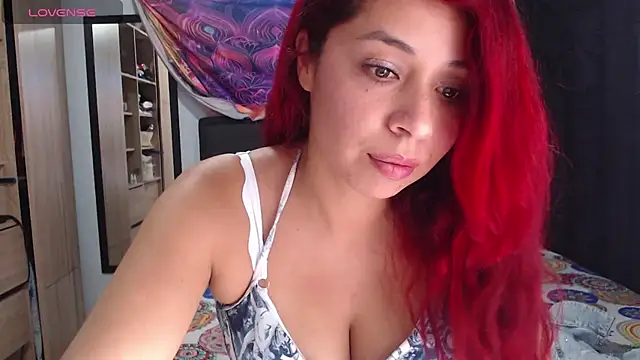 Snapshot of Alexxx_andr4 chatting on October 2025 06:30:01 PM Alexxx andr4 online show from October 2025 06:30:01 PM