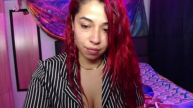 Snapshot of Alexxx_andr4 chatting on November 2025 01:28:01 AM Alexxx andr4 online show from November 2025 01:28:01 AM