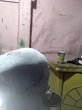 Snapshot of Wero4200 chatting on October 2025 01:07:02 PM Wero4200 online show from October 2025 01:07:02 PM