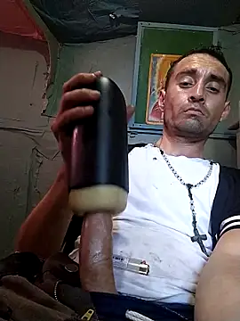 Snapshot of Wero4200 chatting on November 2025 09:13:02 PM Wero4200 online show from November 2025 09:13:02 PM