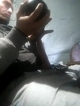 Snapshot of Wero4200 chatting on November 2025 02:31:02 PM Wero4200 online show from November 2025 02:31:02 PM