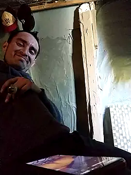 Snapshot of Wero4200 chatting on December 2025 07:19:02 PM Wero4200 online show from December 2025 07:19:02 PM