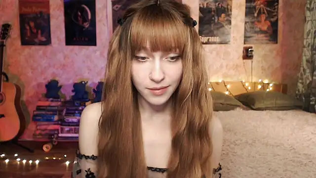 Friendly Ellie online show from December 2024 12:18:01 AM