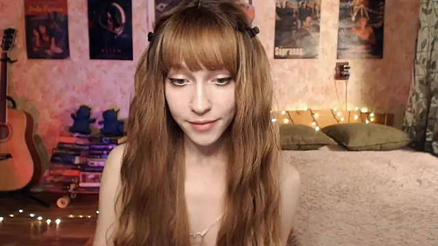 Friendly Ellie online show from December 2024 03:25:02 AM