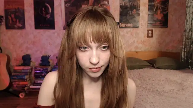 Friendly Ellie online show from March 2026 11:20:02 PM