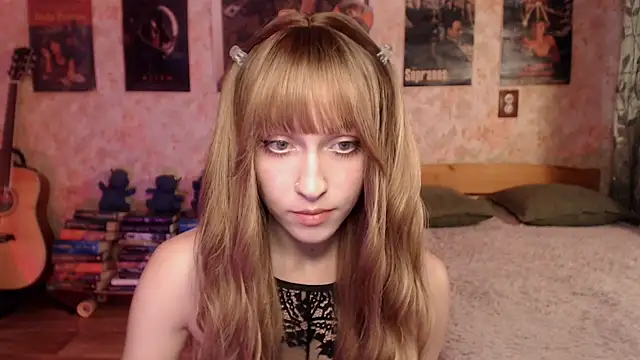 Friendly Ellie online show from July 2026 11:28:02 AM