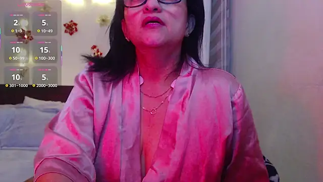 Snapshot of ISABEEL_SOFIA01 chatting on September 2025 10:42:02 AM ISABEEL SOFIA01 online show from September 2025 10:42:02 AM