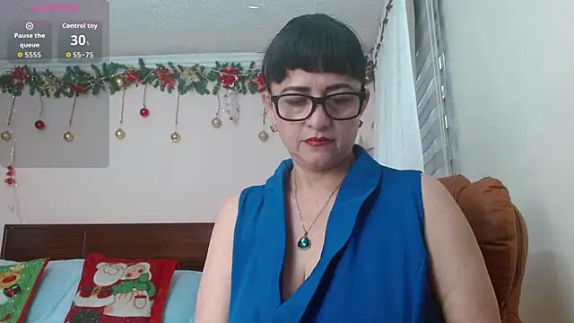 Snapshot of ISABEEL_SOFIA01 chatting on December 2025 11:27:02 AM ISABEEL SOFIA01 online show from December 2025 11:27:02 AM