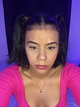 KLOE MARTINS online show from February 2026 08:57:02 AM