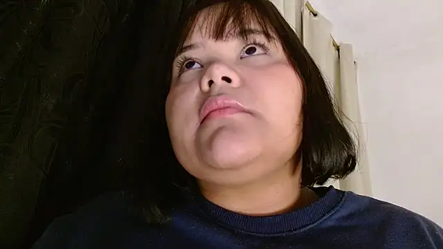 Snapshot of sexychubby___ chatting on February 2025 02:57:02 PM sexychubby online show from February 2025 02:57:02 PM