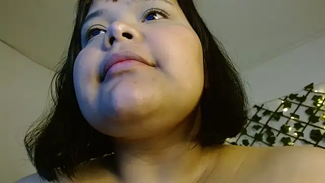 Snapshot of sexychubby___ chatting on March 2025 09:22:01 PM sexychubby online show from March 2025 09:22:01 PM