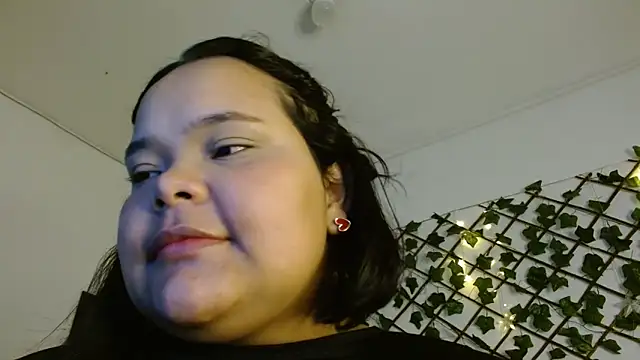 Snapshot of sexychubby___ chatting on March 2025 06:19:01 AM sexychubby online show from March 2025 06:19:01 AM