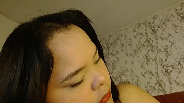 Snapshot of sexychubby___ chatting on September 2025 03:28:02 PM sexychubby online show from September 2025 03:28:02 PM