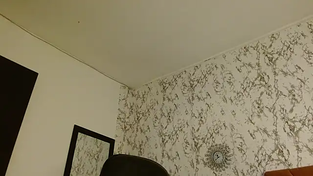 Snapshot of sexychubby___ chatting on October 2025 08:30:02 PM sexychubby online show from October 2025 08:30:02 PM