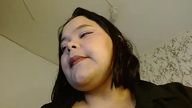 Snapshot of sexychubby___ chatting on November 2025 03:05:01 AM sexychubby online show from November 2025 03:05:01 AM