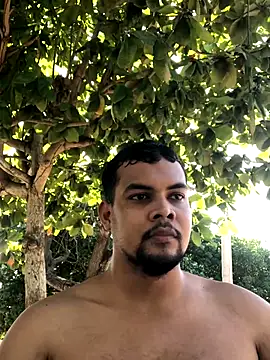 ElsecretodeBruno online show from November 2025 07:15:01 PM