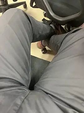 Snapshot of Bareilly_Boy1 chatting on February 2025 01:28:02 PM Bareilly Boy1 online show from February 2025 01:28:02 PM