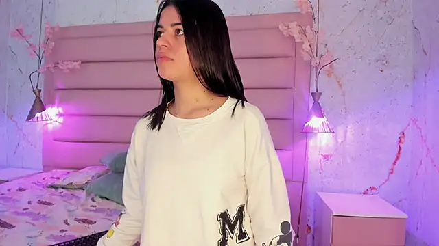 IvySanders1 online show from November 2025 12:27:02 PM