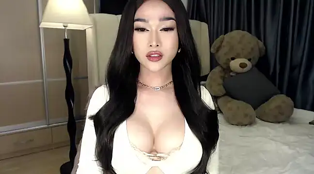 KeenMazikeen69 online show from December 2024 03:45:02 AM